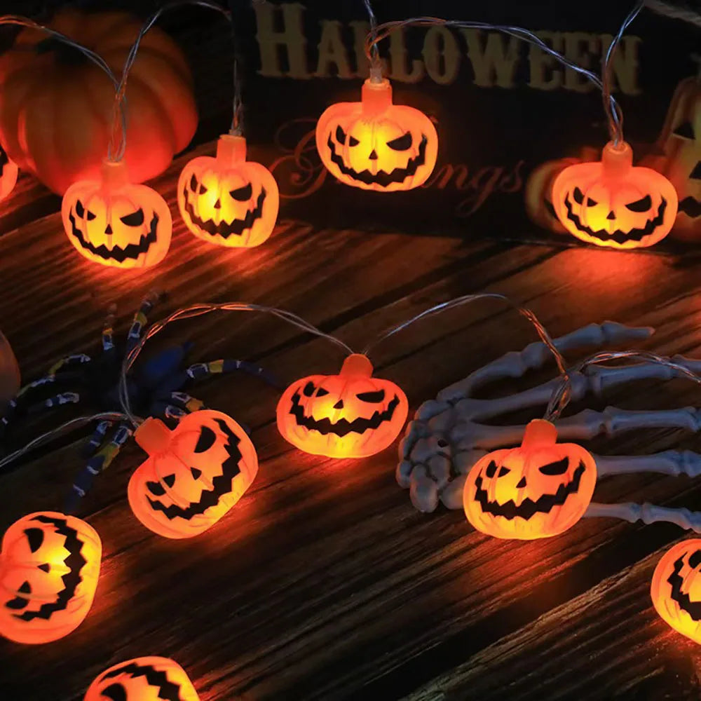 Dekoracyjne Lampki LED Halloween – Dynia, Duch, Pajęczyna – Latarnie na Zewnątrz i do Domu